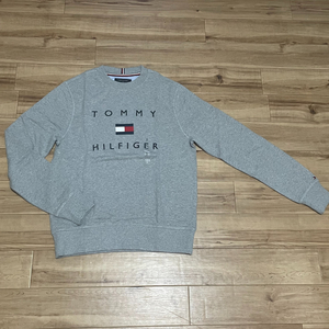 【 TOMMY HILFIGER 】トミーヒルフィガー クルーネック トレーナー USA正規品 コットン100％ 長袖 フラッグロゴ 刺繍 グレー〈M〉