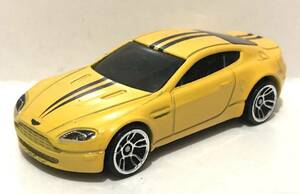 レア ラスト 2005 Aston Martin Vantage V8 4.3 DOHC Coupe アストンマーチン ヴァンテージ 3代目 2020 セット 限定 Yellow イエロー