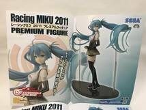 レーシングミク 2011 プレミアムフィギュア　初音ミク　2枚入　販促用ポスター　非売品　プライズタグ付き_画像2