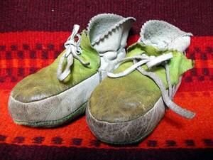 Винтаж 60-х 70-х годов ● Детские кожаные двухцветные мокасины ● 210721 I11-K-OSHS 1960-х 1970-х годов Детская обувь Детская обувь Обувь Сапоги Ретро
