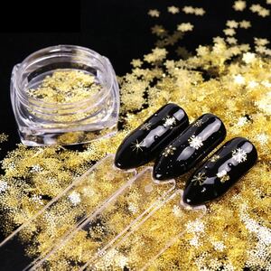 雪の結晶 スノーフレーク デコパーツ 90個入り ネイルアート ゴールド ネイル