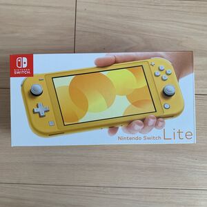 Nintendo Switch Lite イエロー