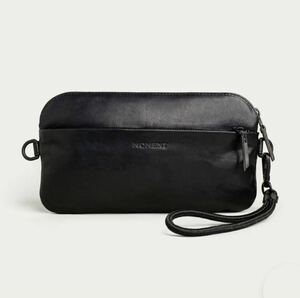 早い者勝ち MOMENT WRISTLET 新品　バック 財布 ミニマリスト iPhone15 入ります。　　