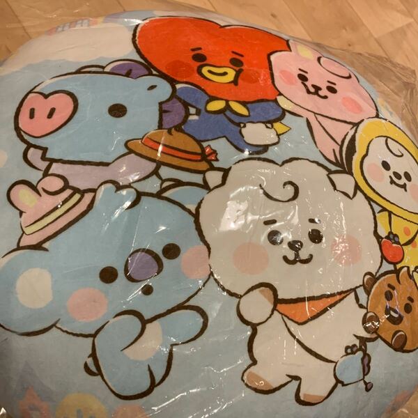 ＢＴ21 バンタン　bts 防弾少年団　クッション　イオン