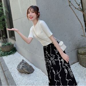 スカート新品ロングプリーツスカート黒色ロングスカート