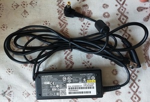 FUJITSU AC adaptor A11-065N5A used 