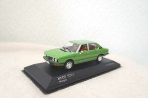 ミニチャンプス BMW 520I 1/43 ミニカー