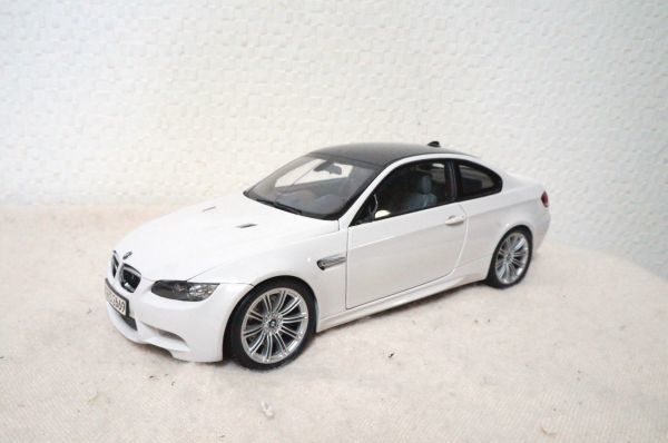 Yahoo!オークション -「京商 bmw m3 1 18」の落札相場・落札価格 Yahoo!オークション -「京商 bmw m3 1 18」の落札相場・落札価格