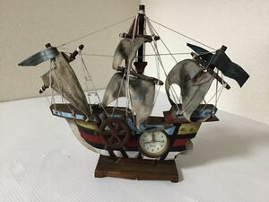 置時計　木製　帆船　オルゴール付　インテリア　アンティーク風　ヨット　ボート　コレクション　舵輪のゼンマイ