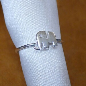 SR2059 Кольцо серебро 925 Чакерное кольцо № 16 Слон Слон Слон Слон Нозо бесплатная доставка