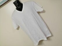 kkaa1290 ■ ユニクロ ■ Tシャツ カットソー トップス 半袖 インナー Vネック 白 M_画像1