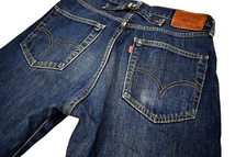 K-2793★美品★Levi's リーバイス 702-XX★日本製 ヴィンテージ復刻 濃紺デニム ビッグE 赤耳 シンチバック ストレートジーンズ W30_画像8