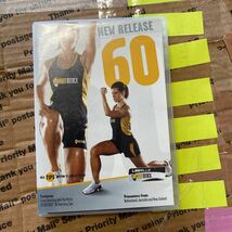 60　★レスミルズ★Lesmills★DVD★CD★中古品★BodyAttack★ボディアタッ60　★英語コレオノート★箱に傷有★汚れあり★再生確認済★3点_画像1