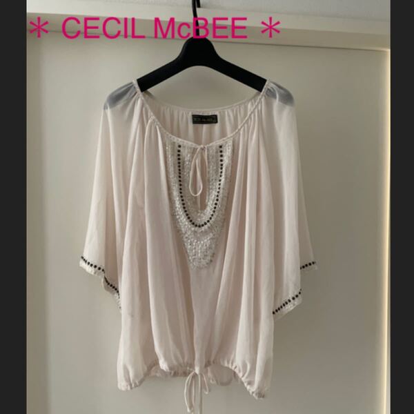 * CECIL McBEE ビーズ刺繍 トップス *