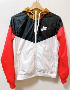 【美品】NIKE ジャケット