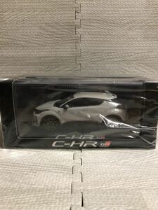 1/30 トヨタ 新型C-HR GRスポーツ CHR 非売品 カラーサンプル ミニカー ホワイトパールクリスタルシャイン