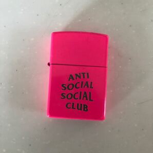Anti social social club zippo pink アンチ ソーシャル クラブ