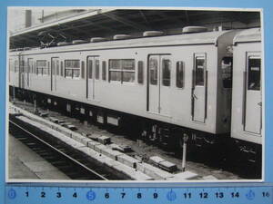 (A35) 写真 古写真 電車 鉄道 鉄道写真 客車 クモハ100-13 昭和48年1月6日 東京駅