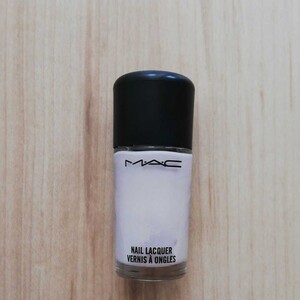 M・A・C ネイル ラッカー コンフェクショナリー(ネイルポリッシュ) 10ml