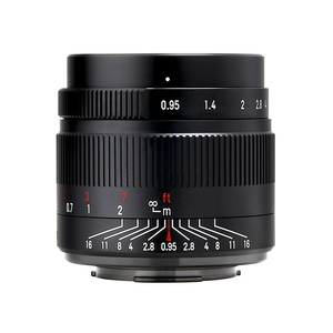  7 . Takumi 7Artisans 35mm F0.95 single burnt point lens ( Sony E mount (APS-C)) ( black )
