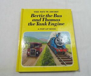  устройство книга с картинками [ паровозик Томас Bertie the Bus and Thomas the Tank Engine : A POP-UP BOOK( повреждение есть )] pop up . автомобиль ...