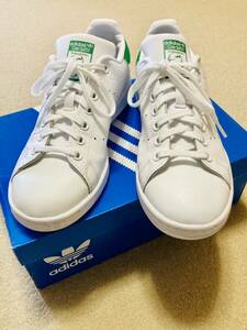 ☆中古☆美品☆クリーニング済☆アディダス　スタンスミス　STAN SMITH J レディース　ローカット　スニーカー　ホワイト　M20605 24cm☆