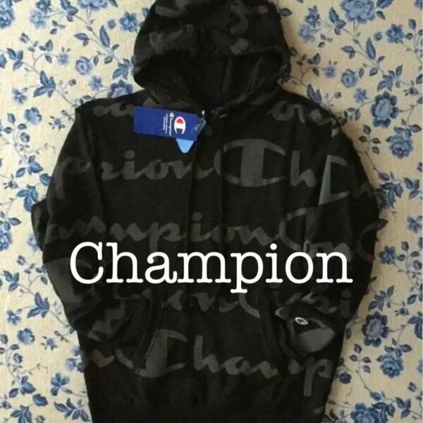 Champion 総柄ビッグロゴパーカー　Mサイズ