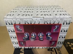 KISS*kis* ornament 