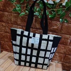 北欧柄☆サイドポケット付きトートバッグ☆ハンドメイド