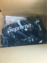 新品 タグ 17ss 立上 Supreme backback tale バックパック boxlogo 加工 メンズ シュプリーム バッグ リュック box logo 青 完売 大容量_画像2