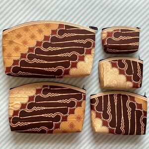 マトリョーシカポーチ ベージュ/ブラウン系 5個セット 親子ポーチ 5連