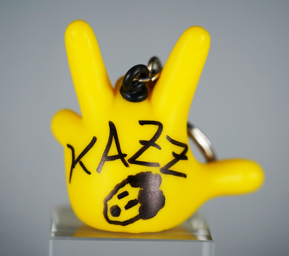 非卖品 Kazuo Umezu 手写签名插图涂鸦包括 Guwashi！钥匙扣 自画像 KAZZ Makoto-chan 漂流教室 14 岁 上帝的左手 恶魔的右手, 漫画, 动漫周边, 符号, 手绘绘画