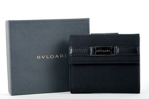 [ как новый * не использовался ] BVLGARY BVLGARI двойной бумажник бренд бумажник черный парусина × кожа [JF91]