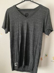 クロムハーツ　VネックTシャツ グレー　半袖Tシャツ chrome hearts 国内購入　過去　バックプリント