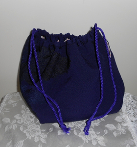 ハンドメイド パッチワーク 巾着 紺色