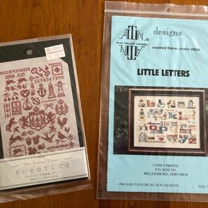 値下げ！　クロスステッチ図案　2種類 little letter[アルファベット].　小さなでしごと