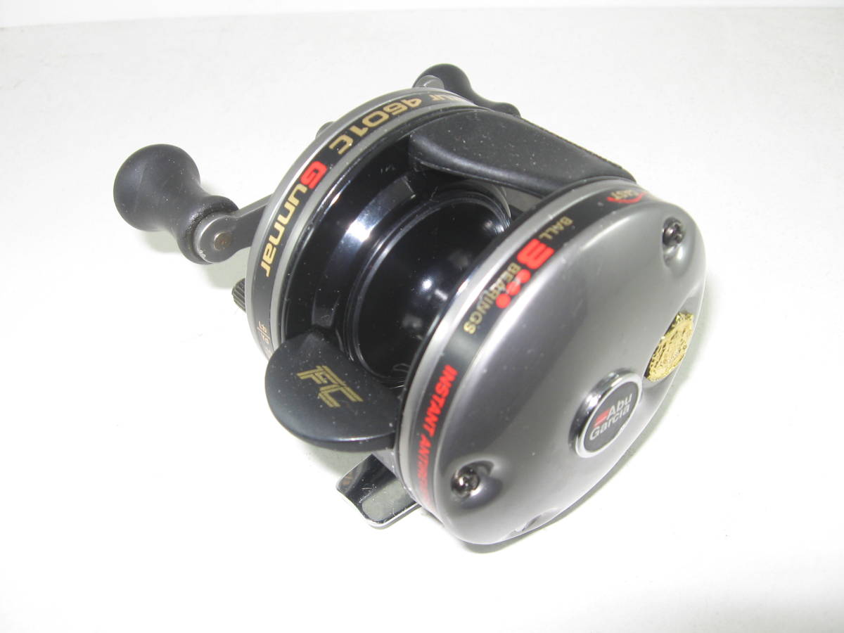 abu4000番ウルトラキャスト 軽量シャロースプール AMO 8g 黒 検)4500c ...