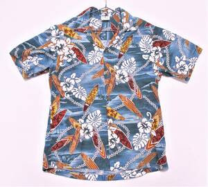 (中古）ハワイ製　ALOHA REPUBLIC アロハシャツ 表記サイズS 　(Mサイズ相当）　【ハイビスカス&サーフボード柄】