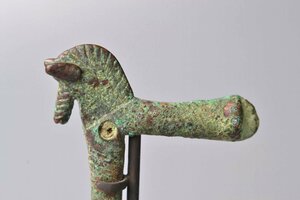 [ Ancient Rome ruli Stan blue copper vessel horse type pin ]