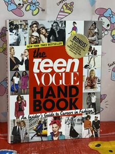 ☆洋書 The Teen Vogue Handbook: An Insider's Guide to Careers in Fashion