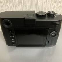 LEICA M MONOCHROM TYPE246 ライカ　モノクローム　カメラ 正規品　充電器のみ取り出し_画像3