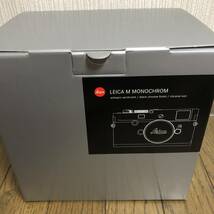 LEICA M MONOCHROM TYPE246 ライカ　モノクローム　カメラ 正規品　充電器のみ取り出し_画像6