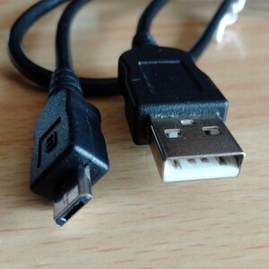 USB - Micro USB Type-B ケーブル