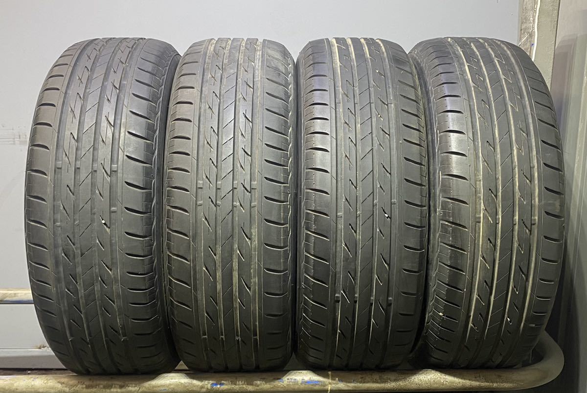 ブリヂストン NEXTRY 215/60R16 95H オークション比較 - 価格.com