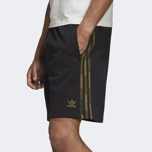 新品 定価7139円 Mサイズ adidas アディダス オリジナルス カモフラ ショートパンツ 迷彩 スウェットショートパンツ FM3364