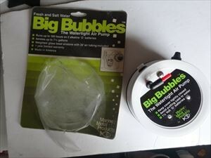 【メール便・即決有】 ＢＩＧ　ＢＵＢＢＬＥＳ　エアーポンプ　単１が２個入ります　未使用品