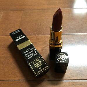 未使用【CHANEL】BRILLANT A LEVRES HYDRASOLEIL (SHEER LIPSTICK)23