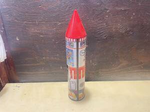 お菓子　空き缶　英国　ロケット　Cadbury SPACE MISSION スペース　企業　