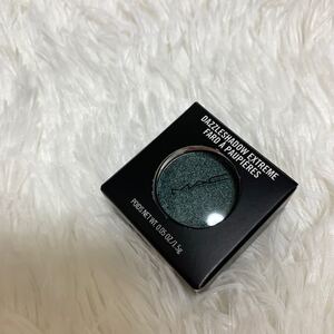 マック Mac アイシャドウ カラーベース ダズルシャドウ
