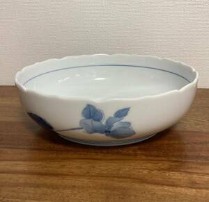 有田焼　香蘭社　青い花の盛り椀　送料無料